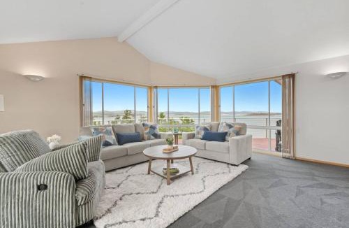 Midway Point House | The Midway Manor