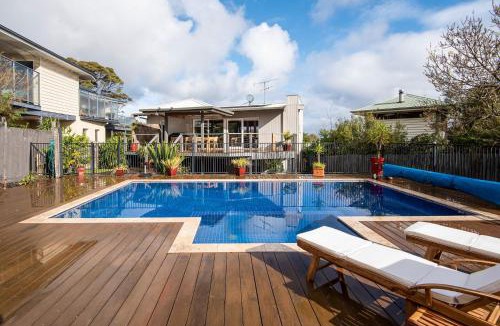 McCrae House | The Navigator with heated pool and spa
