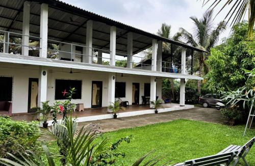 Awas Cabin | The Nest