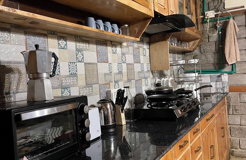 New Manali House | The Oak Hurst Manali