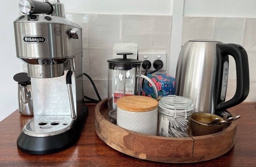 Ashby Cottage | The Orchard Shack - A Peaceful Retreat to Unwind & Recharge