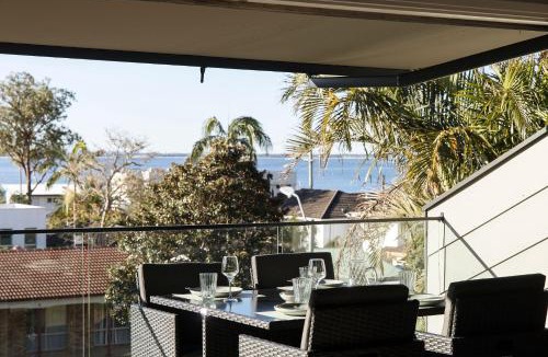 Corlette House | The Palms- 9 Pantowora St, Corlette