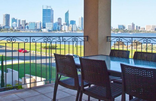 South Perth Apartment | The Peninsula Riverside Serviced Apartments