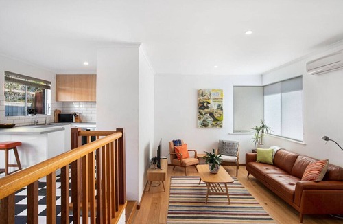West Beach House | The Perfect Note - Beach Living
