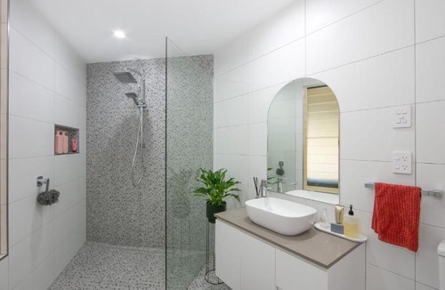 Iluka House | The Point