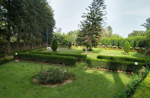 DLF City House | The Raghav - Villa/Farmhouse Getaway amidst Nature