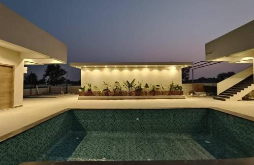 Chevella Villa | The Retreat by R&S
