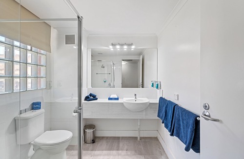 Echuca Hotel | The River Boat Hotel - Echuca