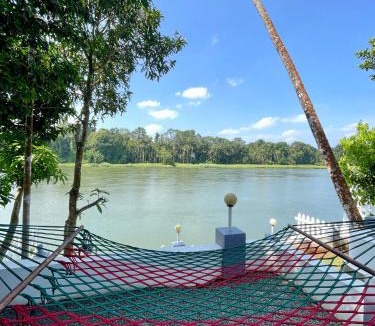 Kumbalam Apartment | The River House