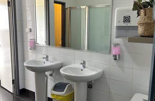 Perth Hostel | The Shiralee - Hostel