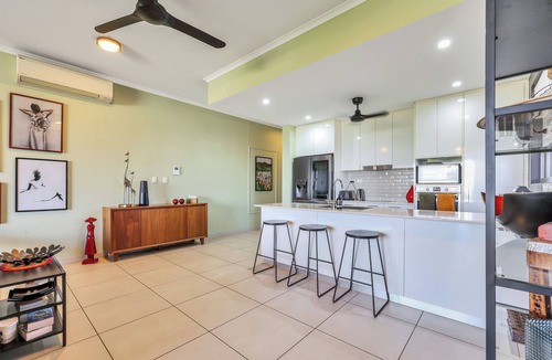 Stuart Park Apartment | The Skyline Lookout | 2 BD Apt