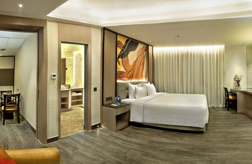 Bistupur Hotel | The Sonnet