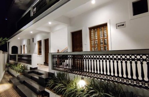 Mandrem Apartment | The Sun - Studio with Balcony