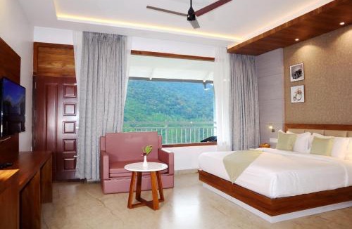 Suryanelli Hotel | The TeaTree Munnar