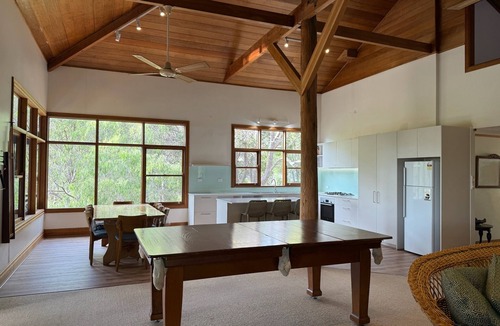 Eagle Bay House | The Treehouse at Eagle Bay - 250m from beach