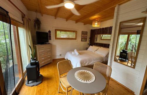 Smiths Lake House | The Upper Room