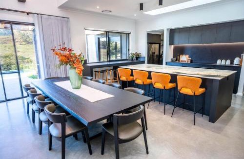 Yallingup House | The Valley Lodge