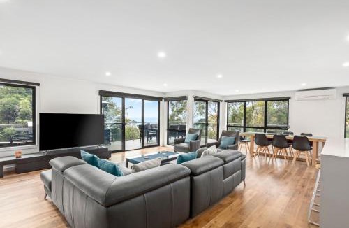 Wye River House | The Wave House