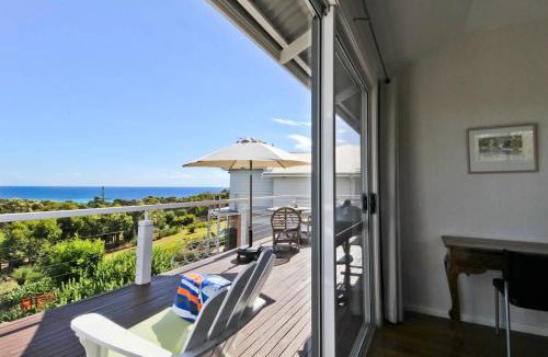 Eagle Bay Apartment | The Whale Lookout, Eagle Bay