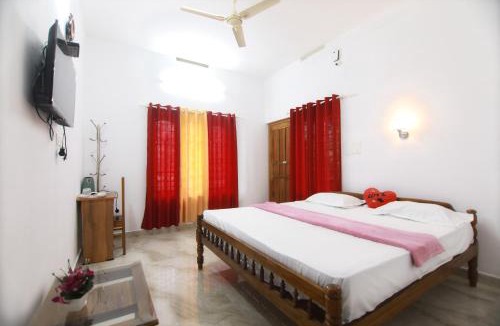 Elappara House | THEKKADY HOMES