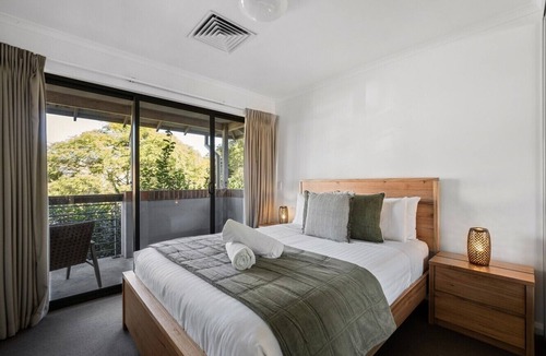 Margaret River Villa | Three Seven Six | Walk to Cafes | Family Friendly