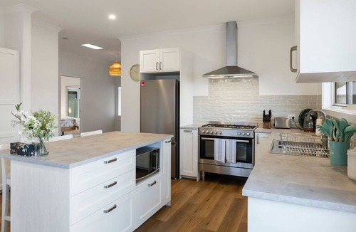 Mansfield House | Timber Mill Cottage - Mansfield