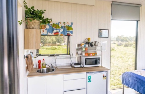 Canowindra House | Tiny Balloon House by Tiny Away