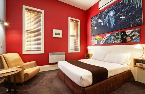 St Kilda Hotel | Tolarno Hotel