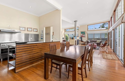Callala Bay House | Tomorrow Jervis Bay - Waterfront with Swimming Pool