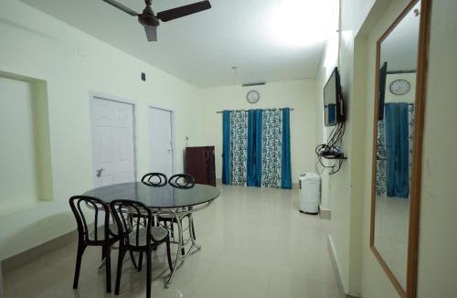 Thrissur Villa | Toms Villa along National highway Thrissur at Nadathara