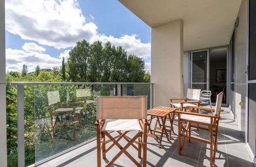 City East Apartment | Tranquil 2BR APT - Glebe Park View - Hosted by CanStay