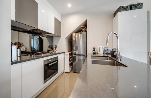 Curtin Apartment | Tranquil Apartment in Green, Well Connected Suburb
