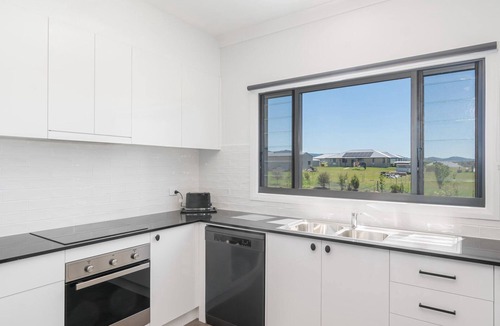 Gloucester Apartment | Tranquil Country Escape with Scenic Views