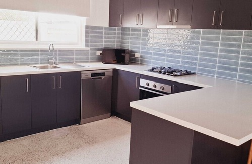 Rockingham Apartment | Tranquil Escape by Rockingham Jetty
