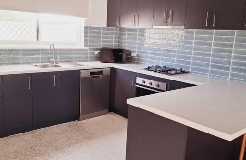 Rockingham Apartment | Tranquil Escape by Rockingham Jetty - Hosted by Canstay