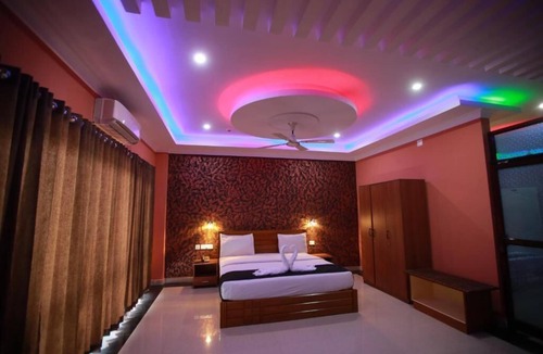 Ramakkalmedu Hotel | Tranquil Greens