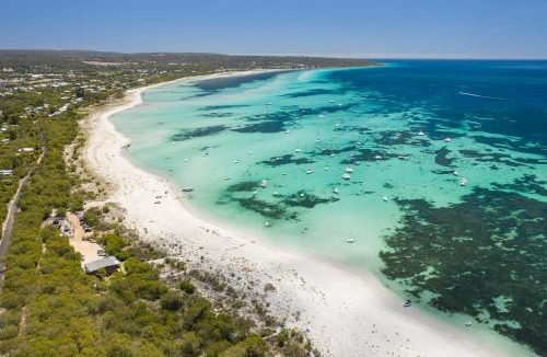 Quindalup House | Tranquil Waters