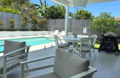 Mooloolaba House | Tranquil Whitehaven Retreat in Mooloolaba
