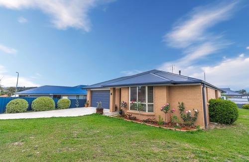 Oberon House | Tranquility Oberon - country town luxury