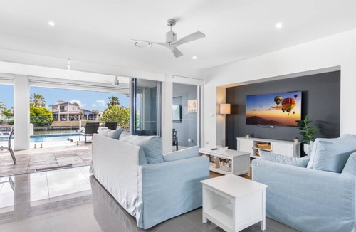 Banksia Beach House | Tranquillit, TOP NOTCH