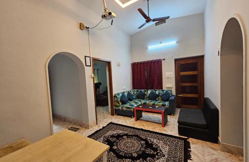 Kundapur House | Travelers Guest House