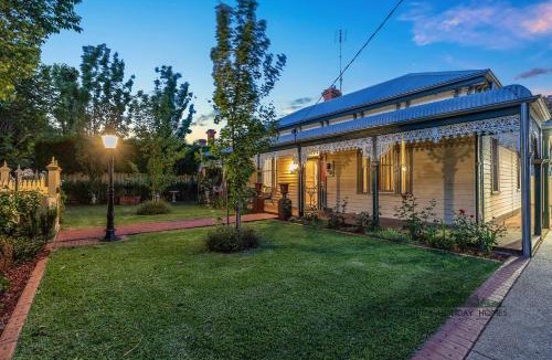 Echuca House | Trebor on Dickson