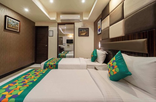 RS Puram Hotel | Treebo Venition Inn