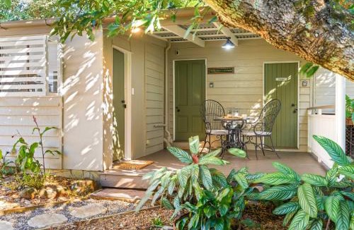 Maleny House | Treehaven House & Cottage - Maleny Retreat