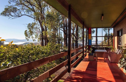 Silvan Apartment | Treetops apartment for 4 7 night discounts