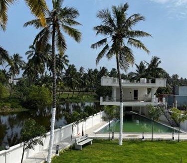 Kalapettai Hotel | Trigon Retreat