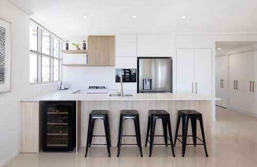Spring Hill Apartment | Trilogy Residences
