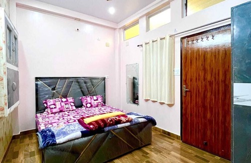 Varanasi House | Trilok Residency