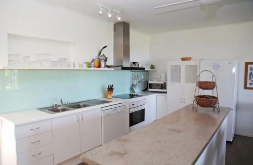 Mission Beach House | Tropika