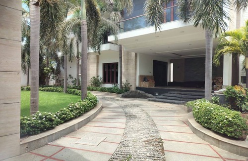 Injambakkam Villa | Truliv Villa Nova